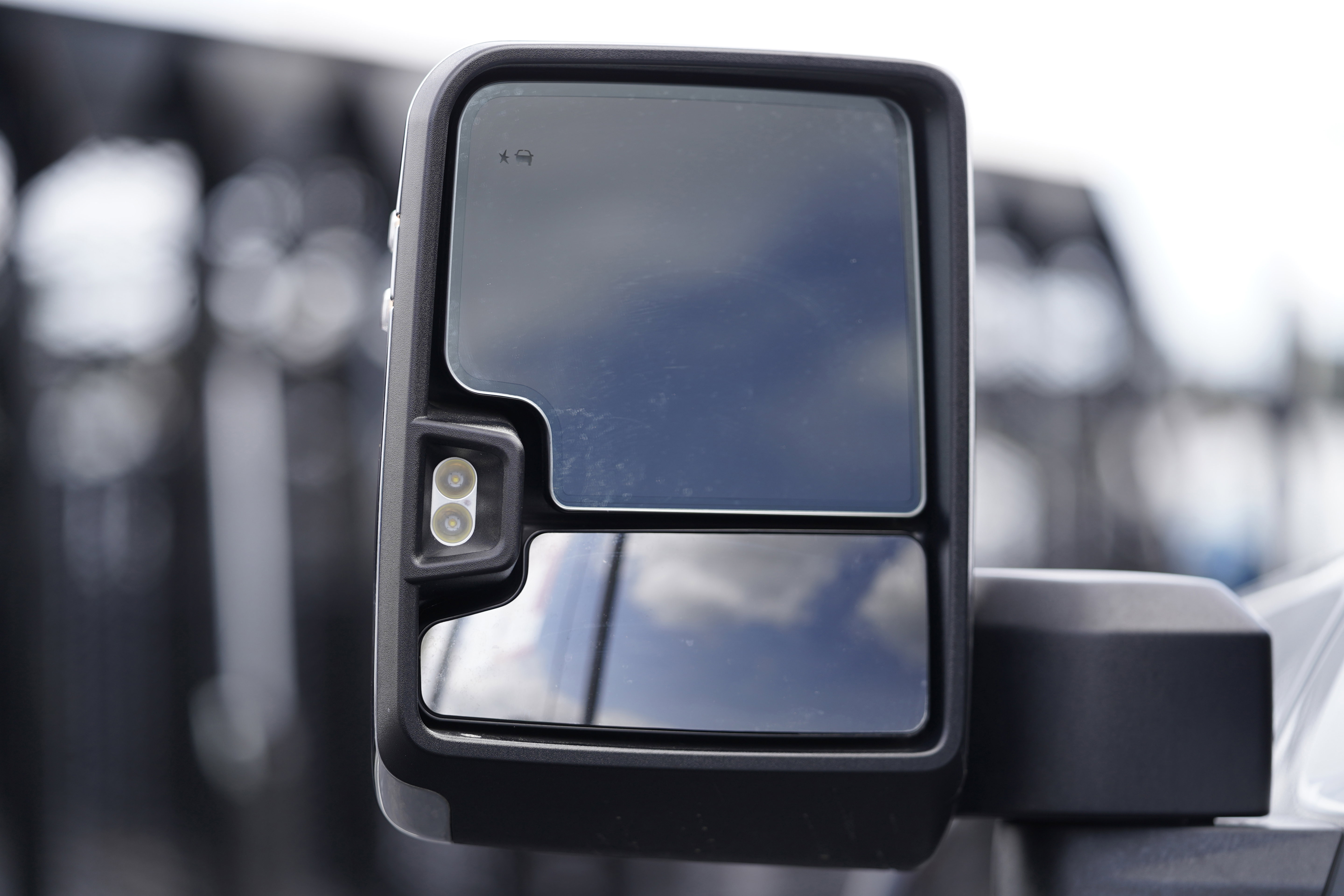 Used 2022 Chevrolet Silverado 2500 LTZ w/ LTZ Plus Package image 38