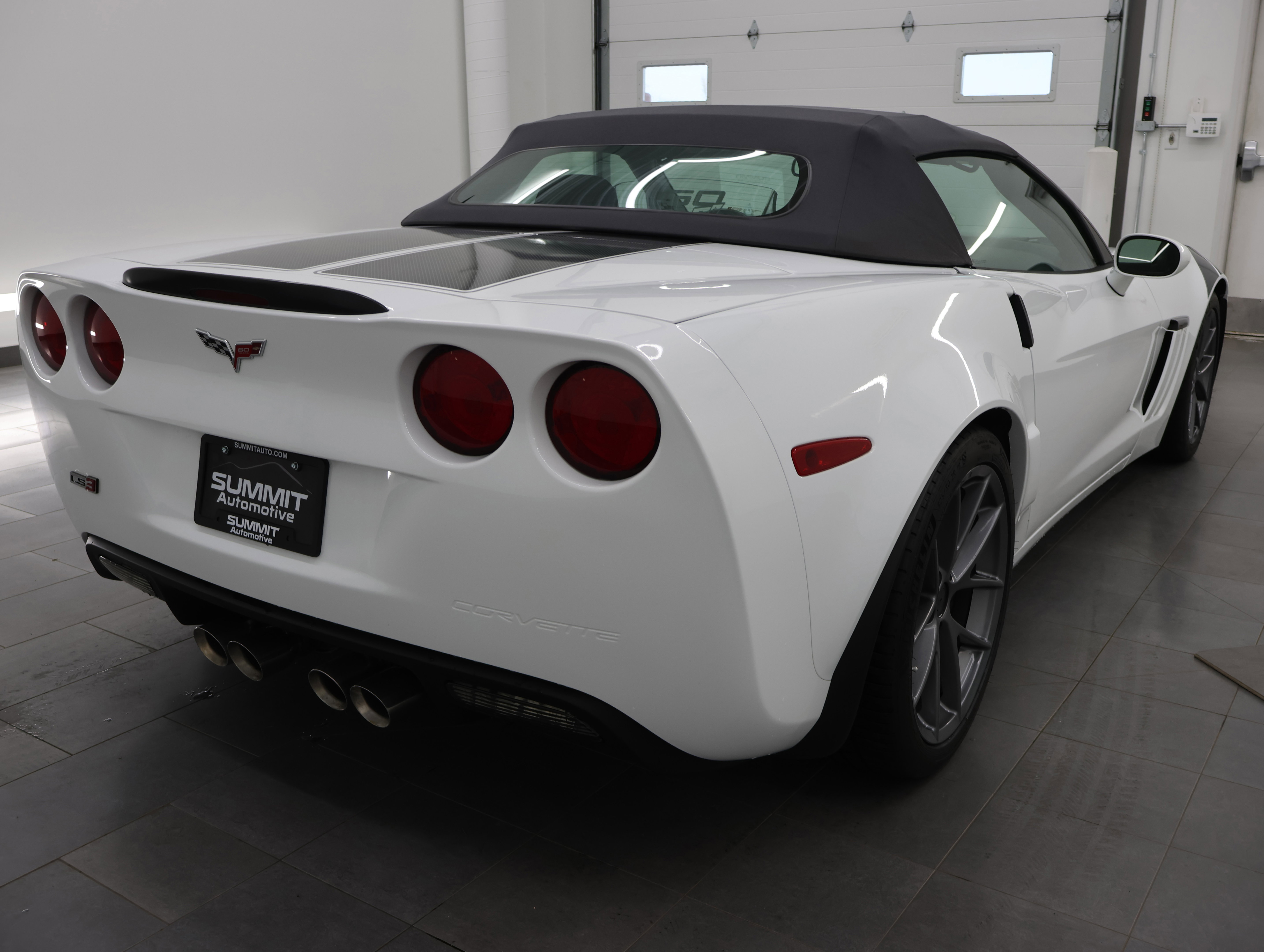 Used 2013 Chevrolet Corvette Grand Sport w/ 4LT Preferred Equipment Group RWD image 5