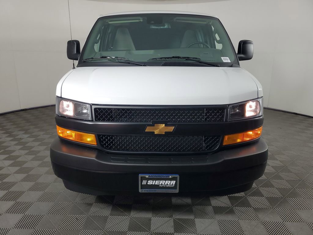 New 2026 Chevrolet Express 2500 w/ Driver Convenience Package RWD image 9