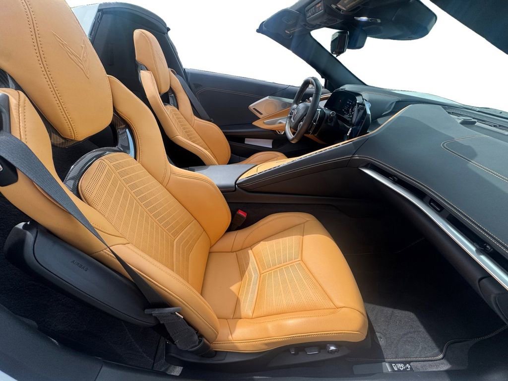 Used 2024 Chevrolet Corvette Stingray Preferred Conv w/ 2LT image 15