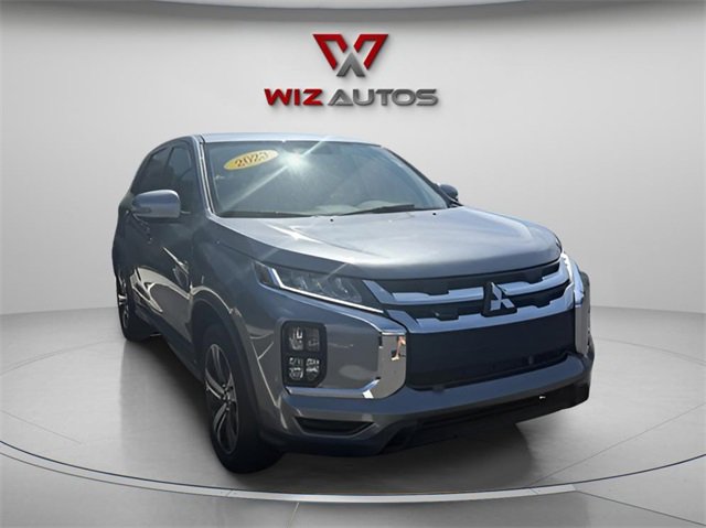 Used 2023 Mitsubishi Outlander Sport SE image 3