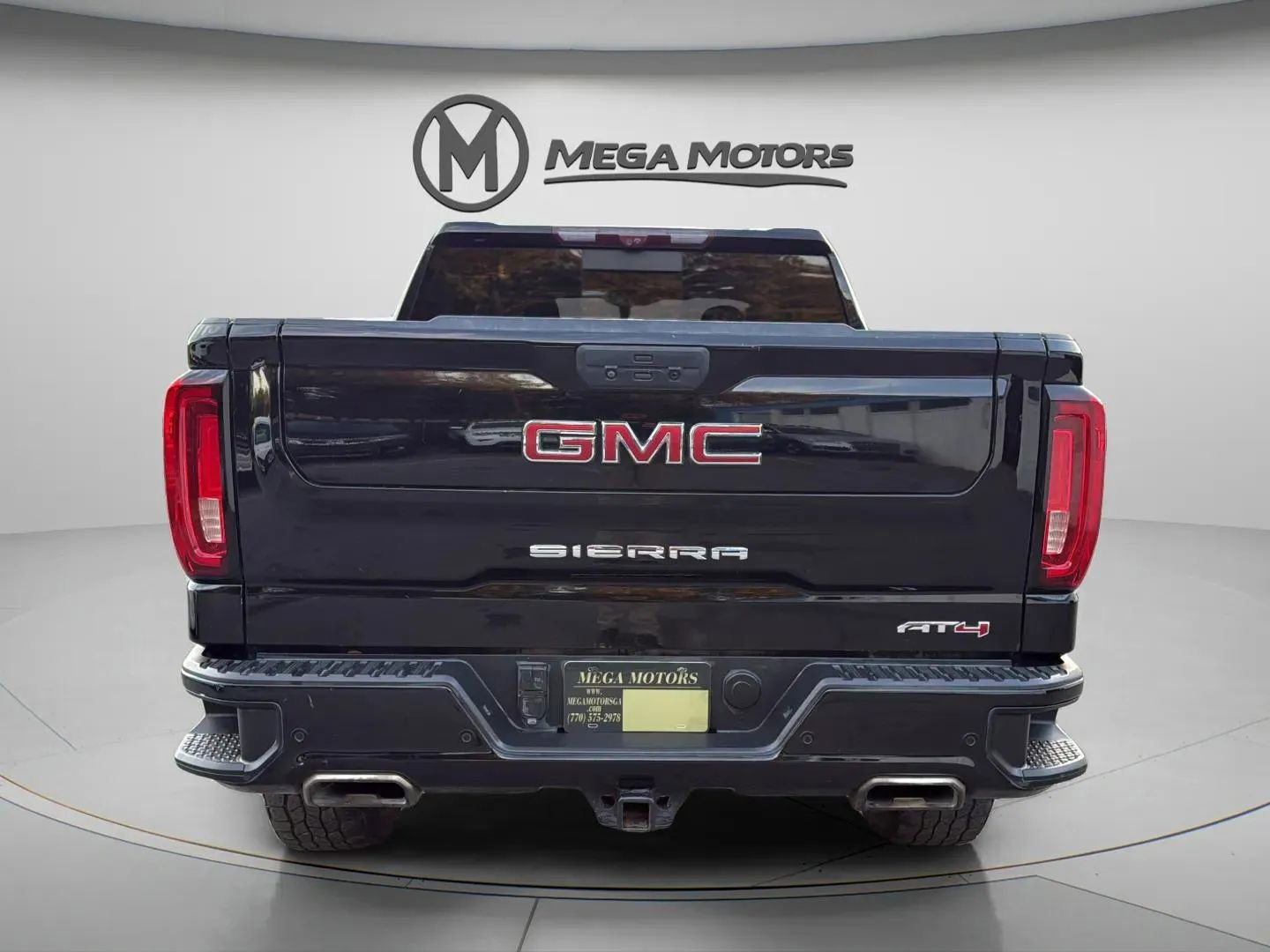 Used 2020 GMC Sierra 1500 AT4 w/ AT4 Premium Package image 4
