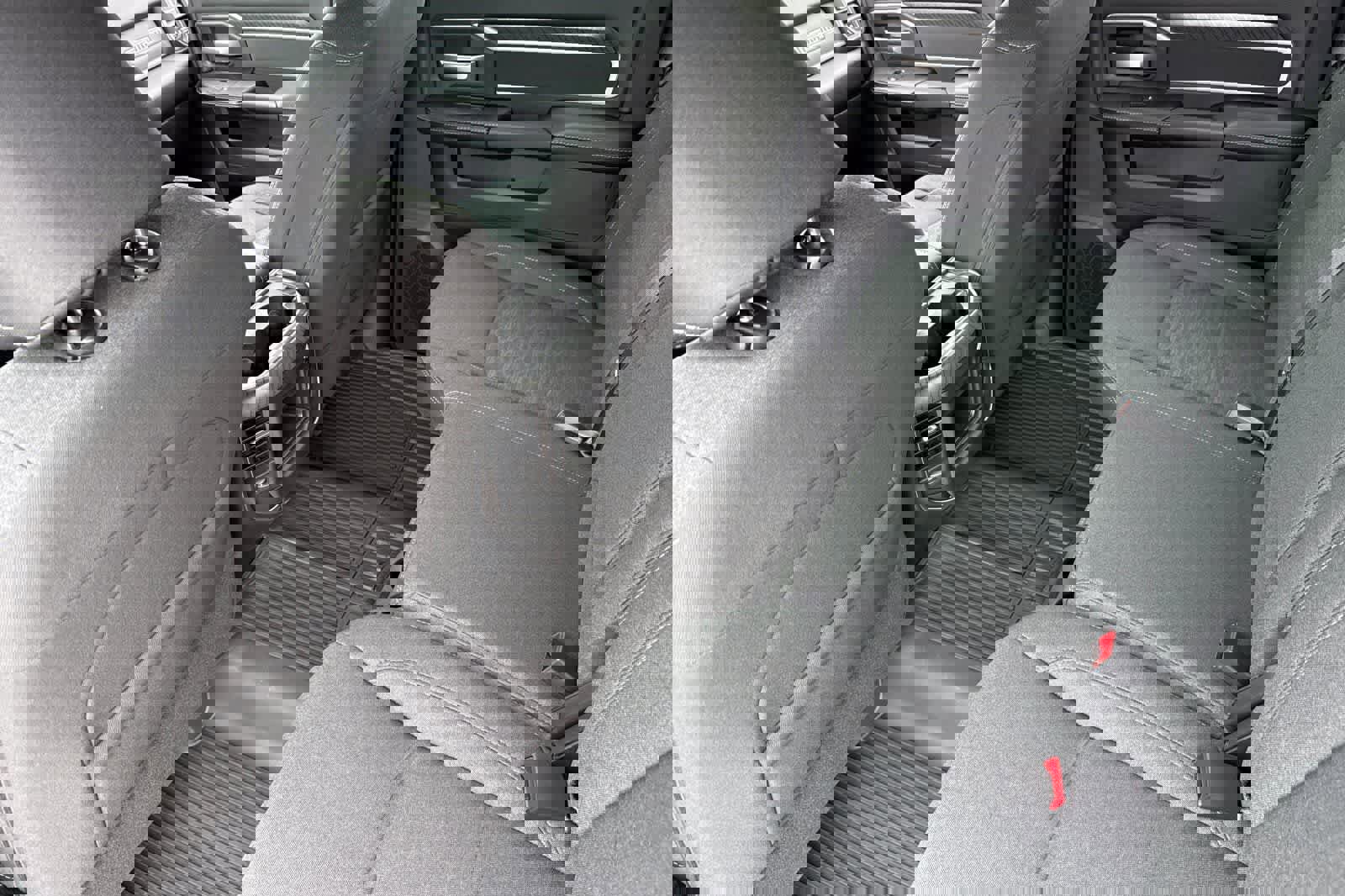 New 2026 RAM 2500 Big Horn AWD/4WD image 4