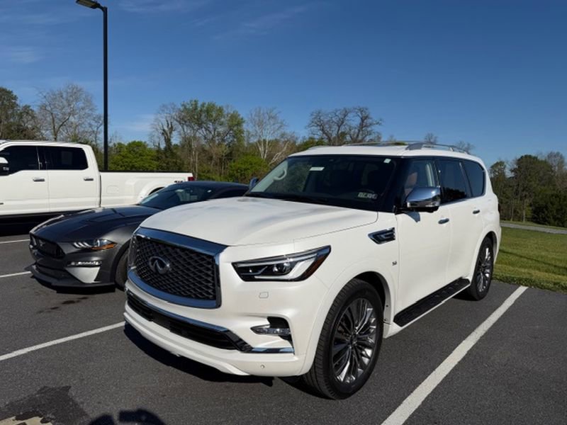 Used 2019 INFINITI QX80 Luxe w/ Proactive Package AWD/4WD image 2