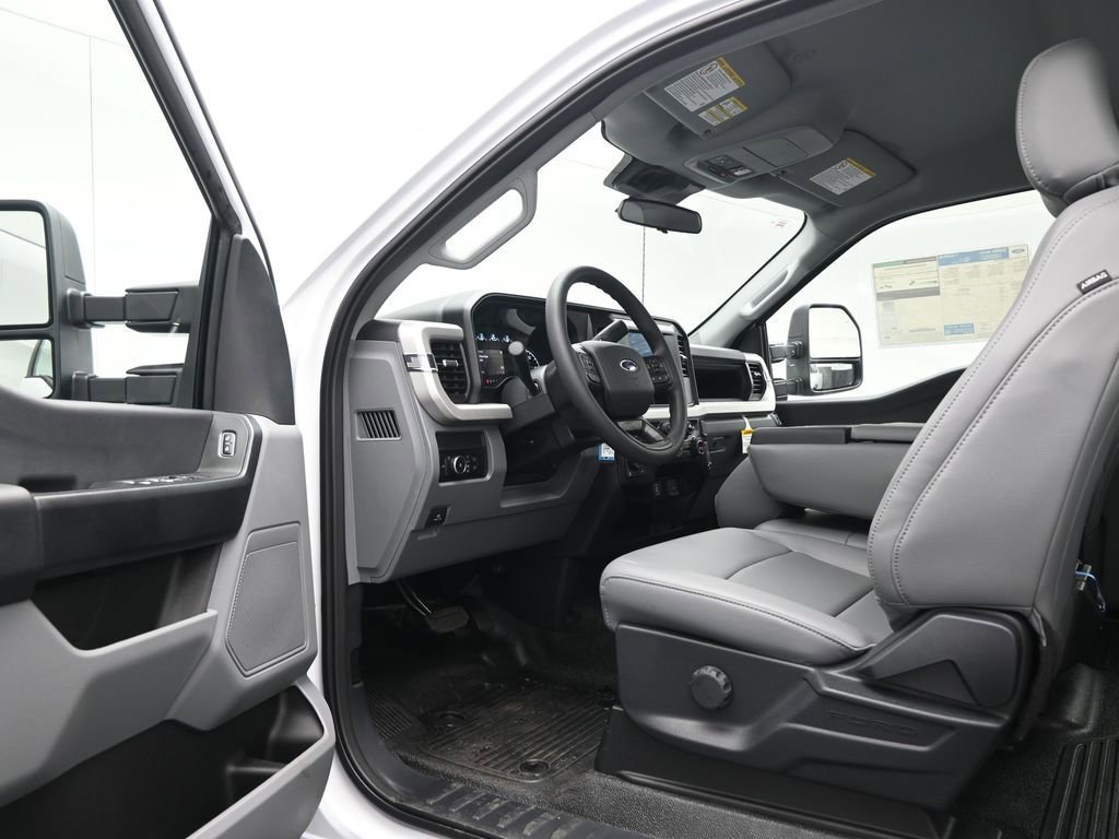 New 2026 Ford F350 XL w/ FX4 Off-Road Package image 8