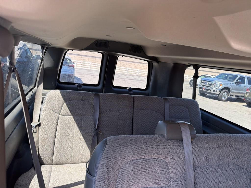 Used 2016 Chevrolet Express 3500 LT w/ LT Preferred Equipment Group image 11