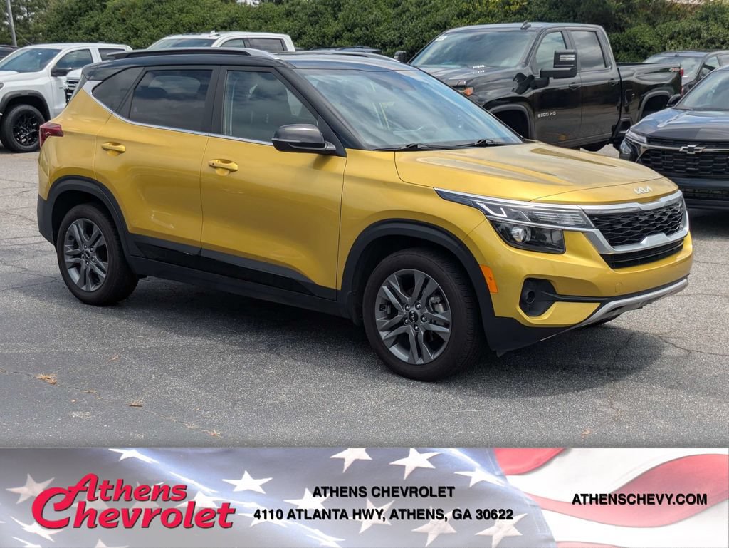 Used 2023 Kia Seltos S w/ Navigation Package