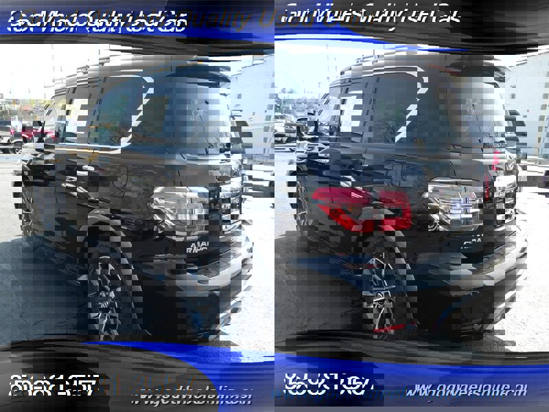 Used 2019 Nissan Armada SL w/ Premium Package image 7