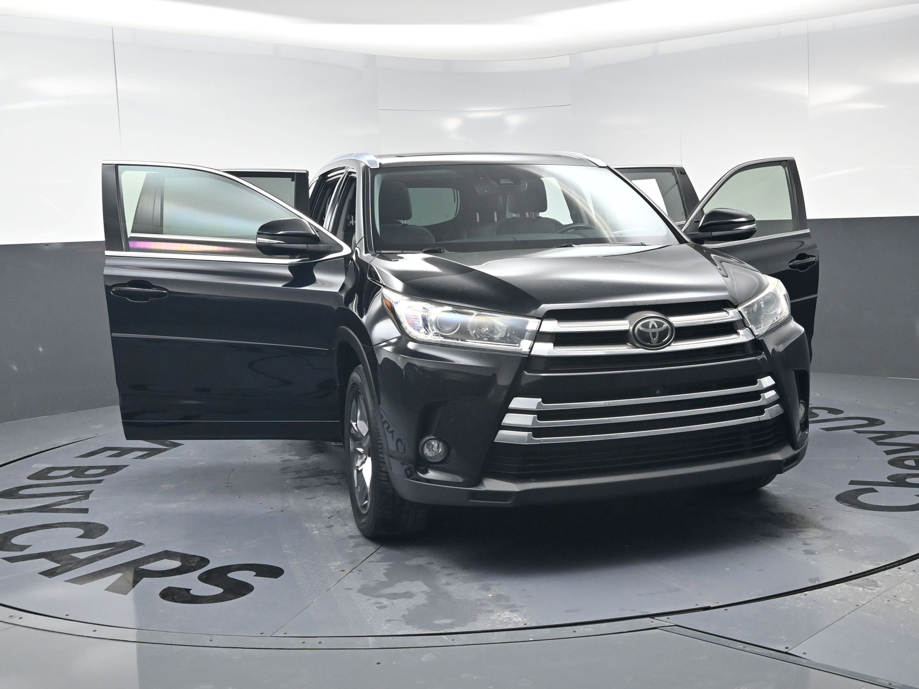 Used 2018 Toyota Highlander Limited Platinum w/ Protection Package #3 image 23