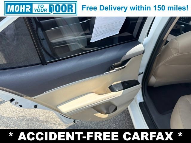 Used 2019 Toyota Camry LE w/ Carpet Mat Package FWD image 36