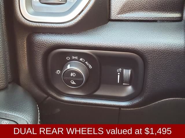 Used 2025 RAM 3500 Big Horn image 12