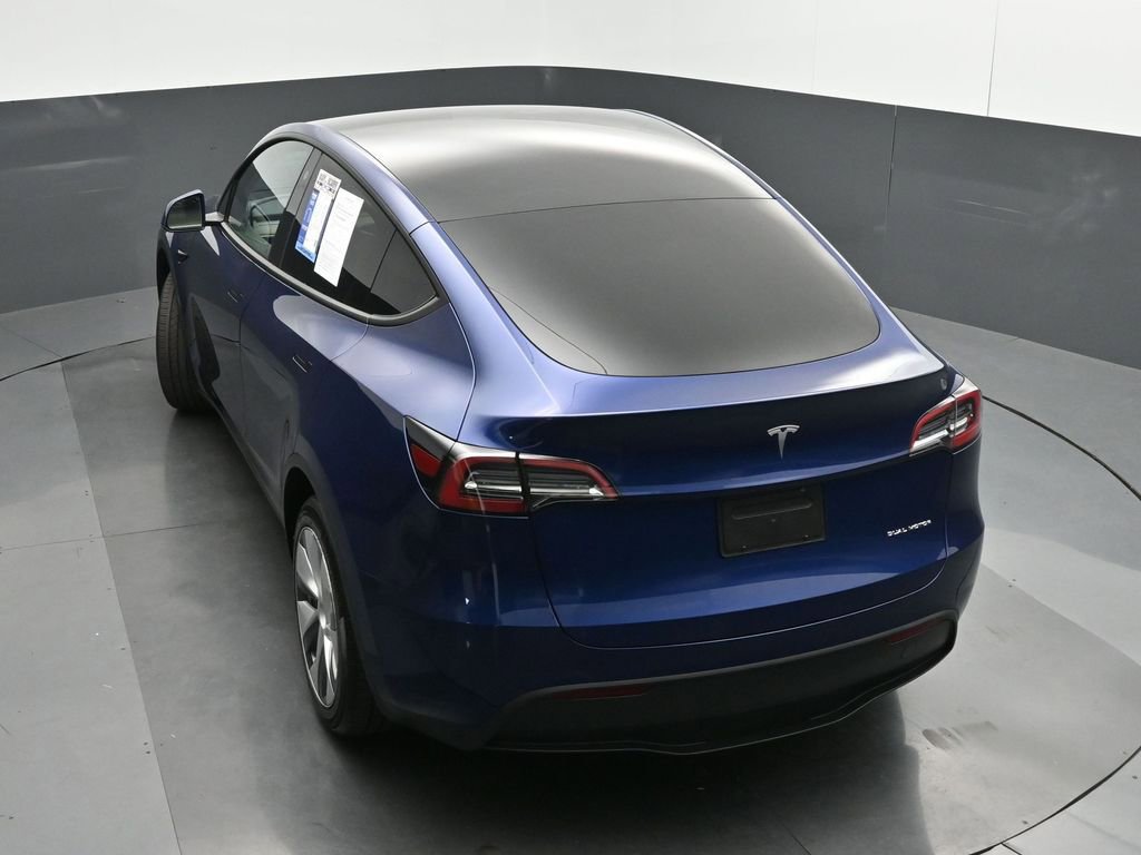 Used 2023 Tesla Model Y AWD image 41