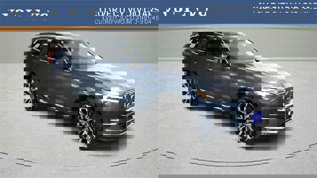 Certified 2023 Volvo XC60 B5 Ultimate w/ Climate Package image 1