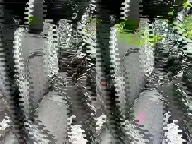 New 2025 Jeep Grand Cherokee L Altitude image 16