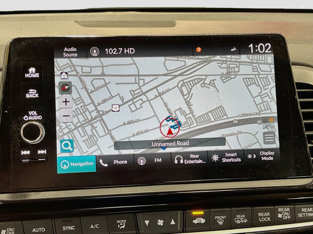 Used 2025 Honda Odyssey Touring image 13