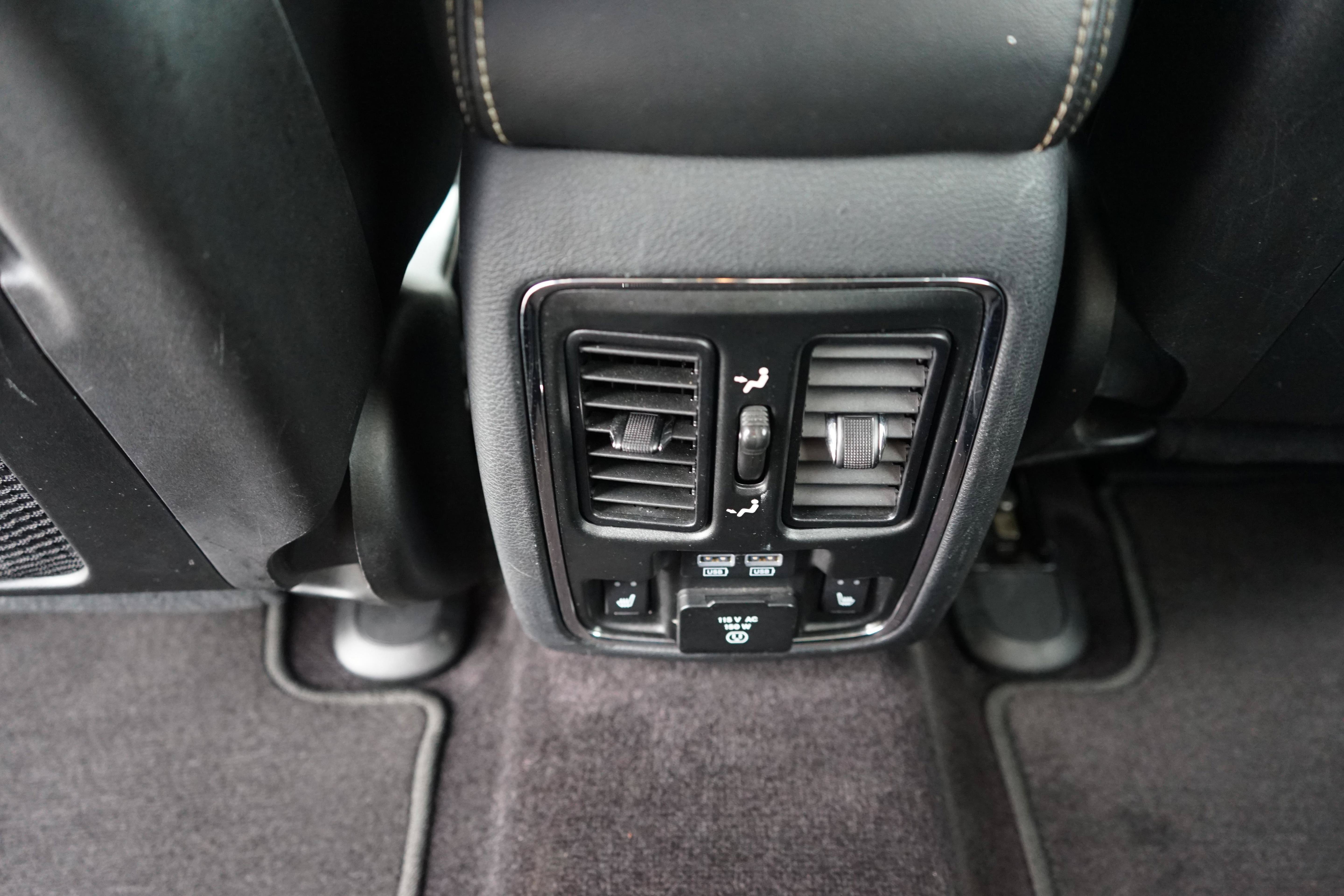 Used 2017 Dodge Durango Citadel w/ Premium Entertainment Group RWD image 21