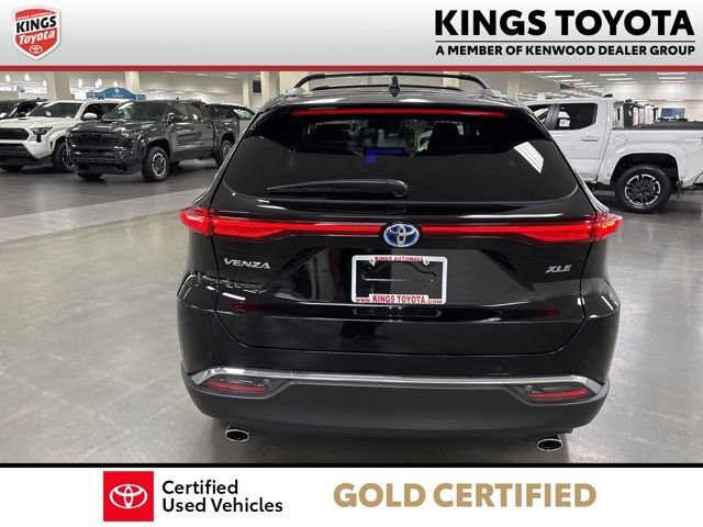 Certified 2024 Toyota Venza XLE image 7