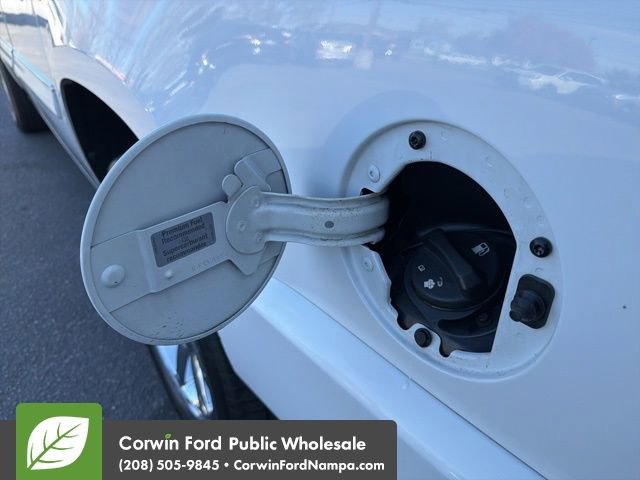 Used 2008 GMC Yukon XL Denali image 10