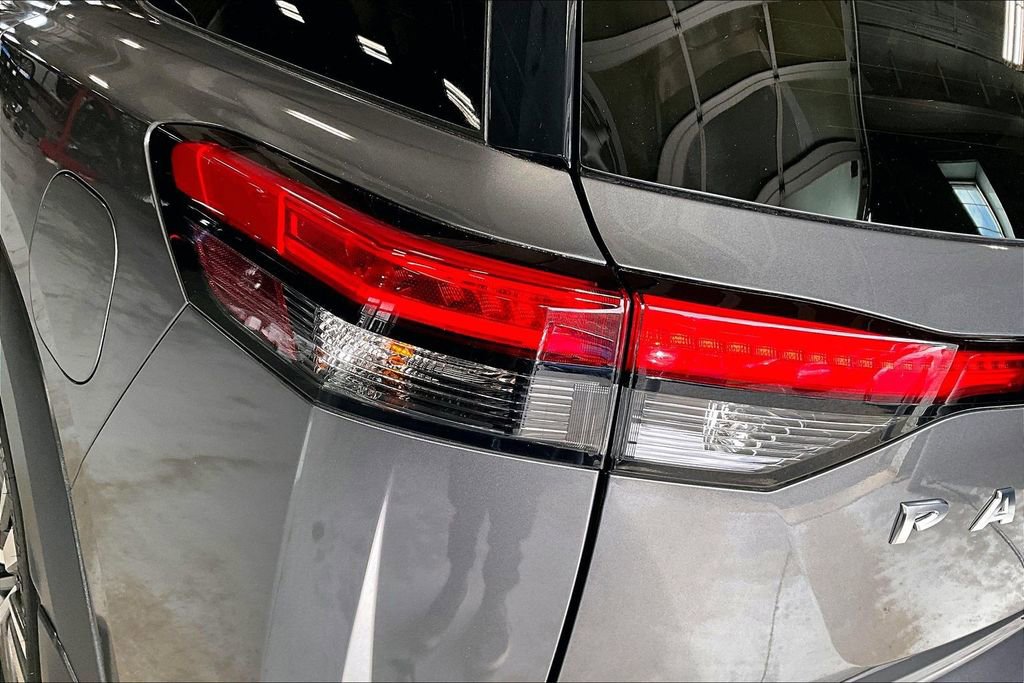 Certified 2023 Nissan Pathfinder SL image 29