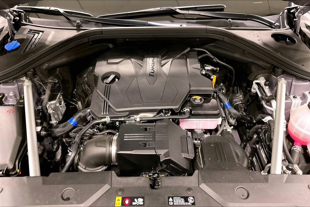 Used 2026 Genesis GV70 2.5T Select image 29