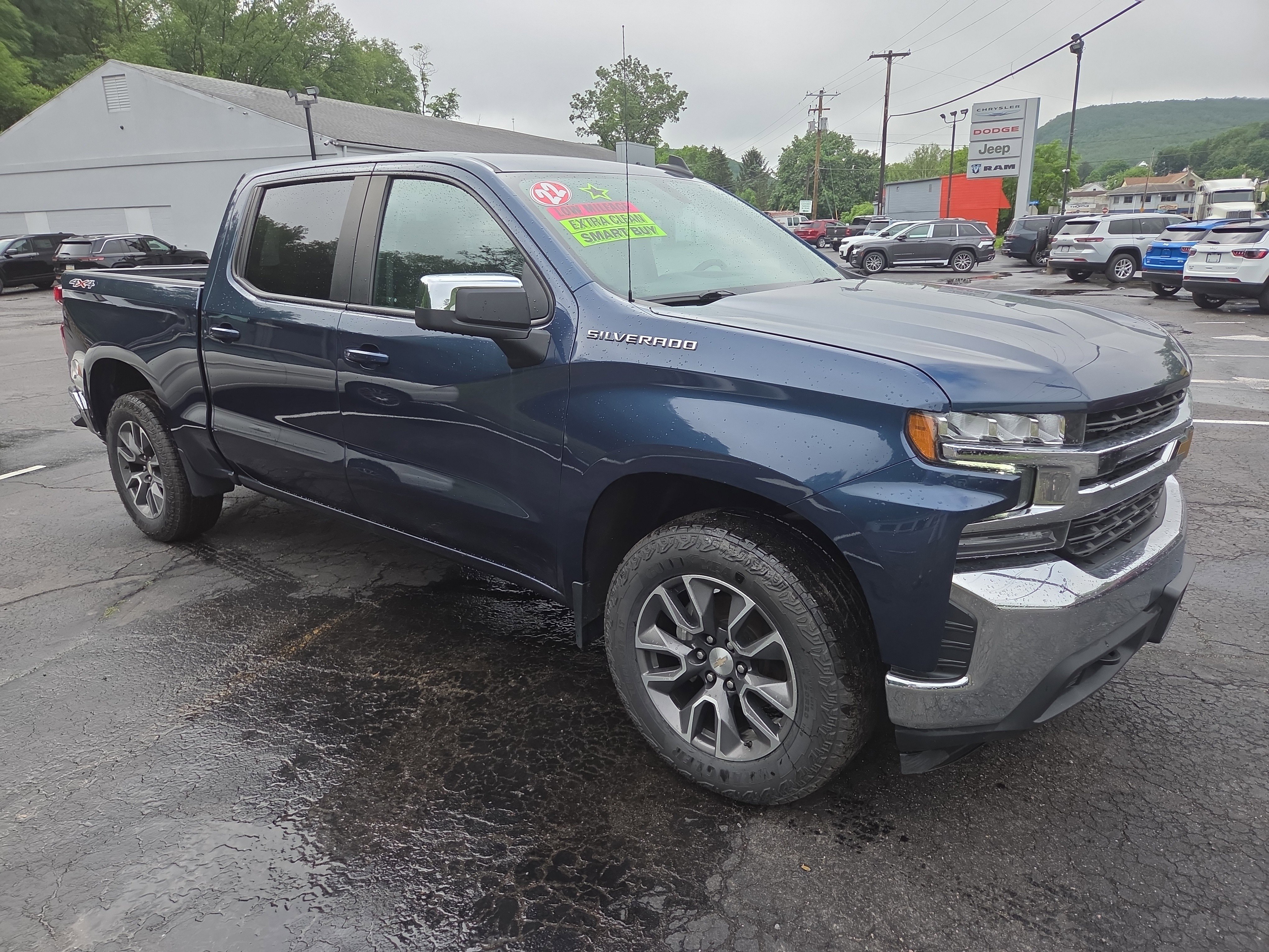 Used 2022 Chevrolet Silverado 1500 LT