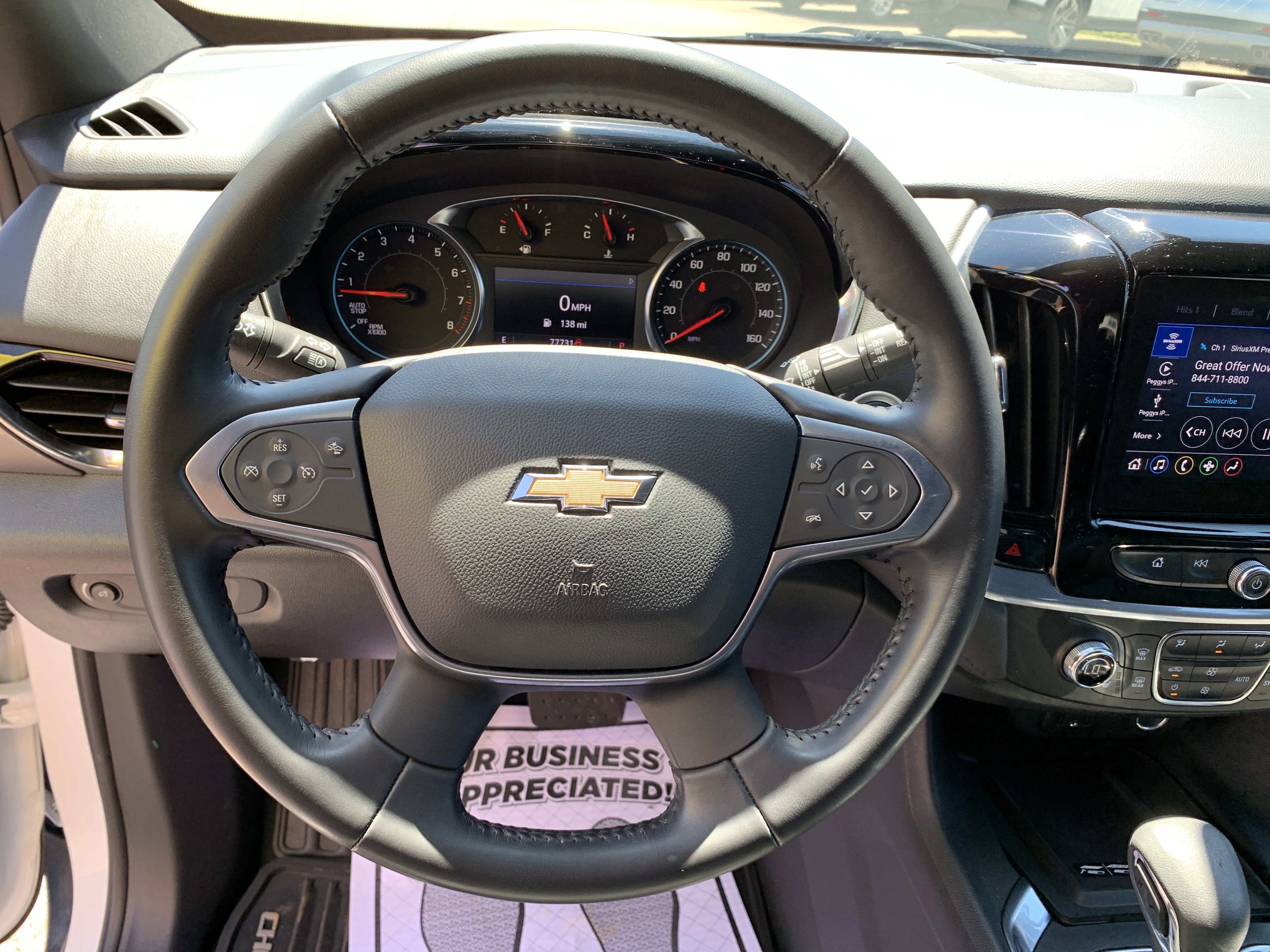 Used 2022 Chevrolet Traverse LT FWD image 21