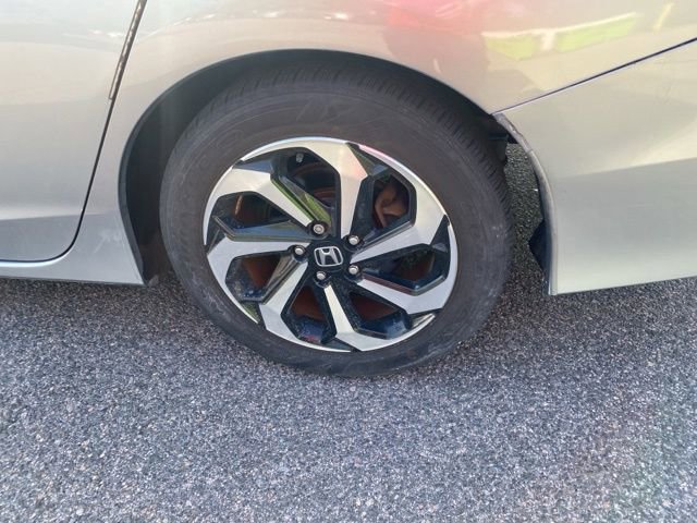 Used 2017 Honda Accord EX-L image 11