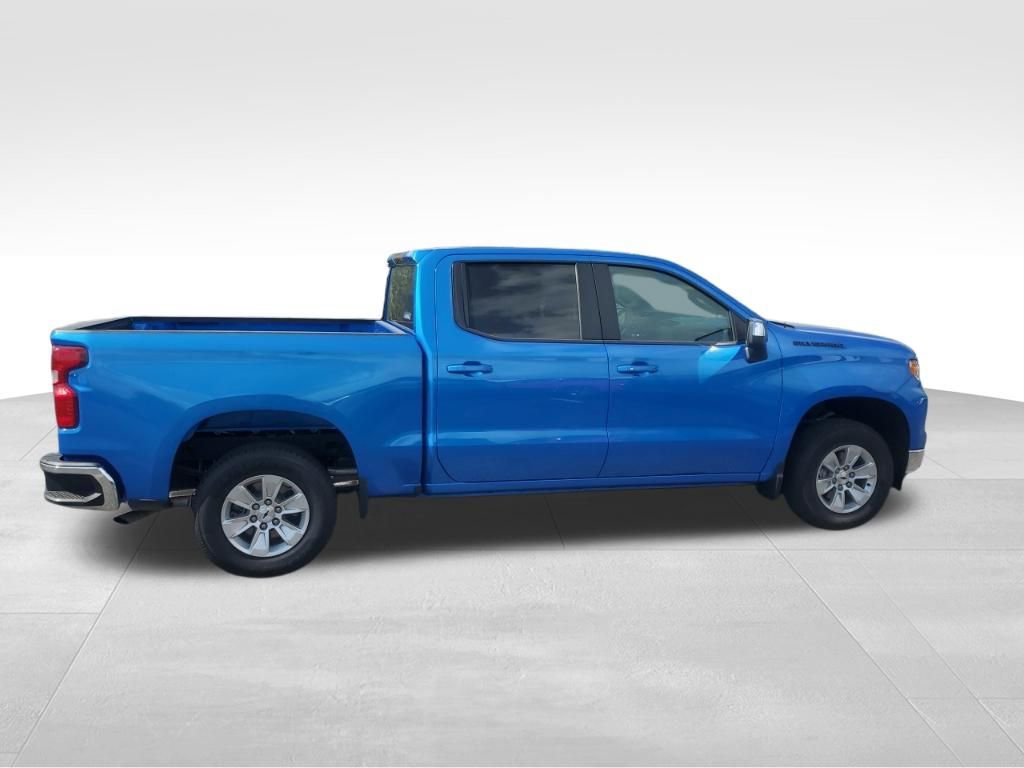 Used 2025 Chevrolet Silverado 1500 LT AWD/4WD image 9