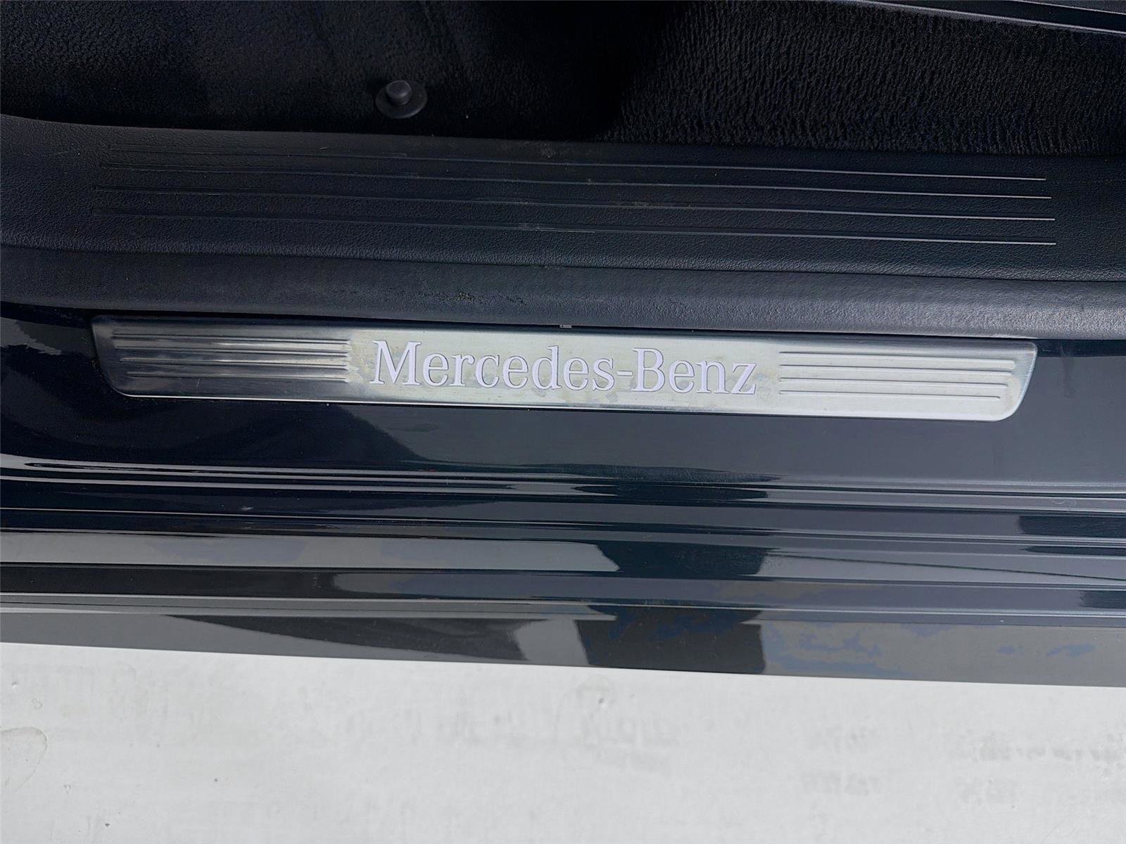 Used 2024 Mercedes-Benz GLS 450 4MATIC image 10