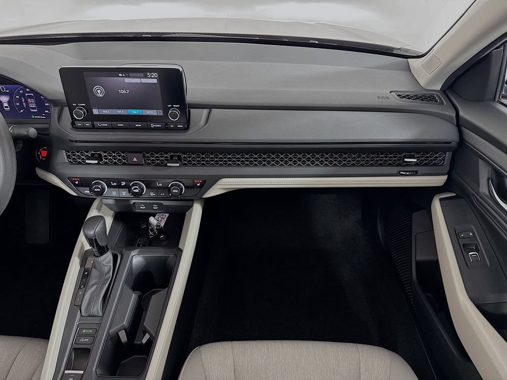 Certified 2023 Honda Accord EX image 20