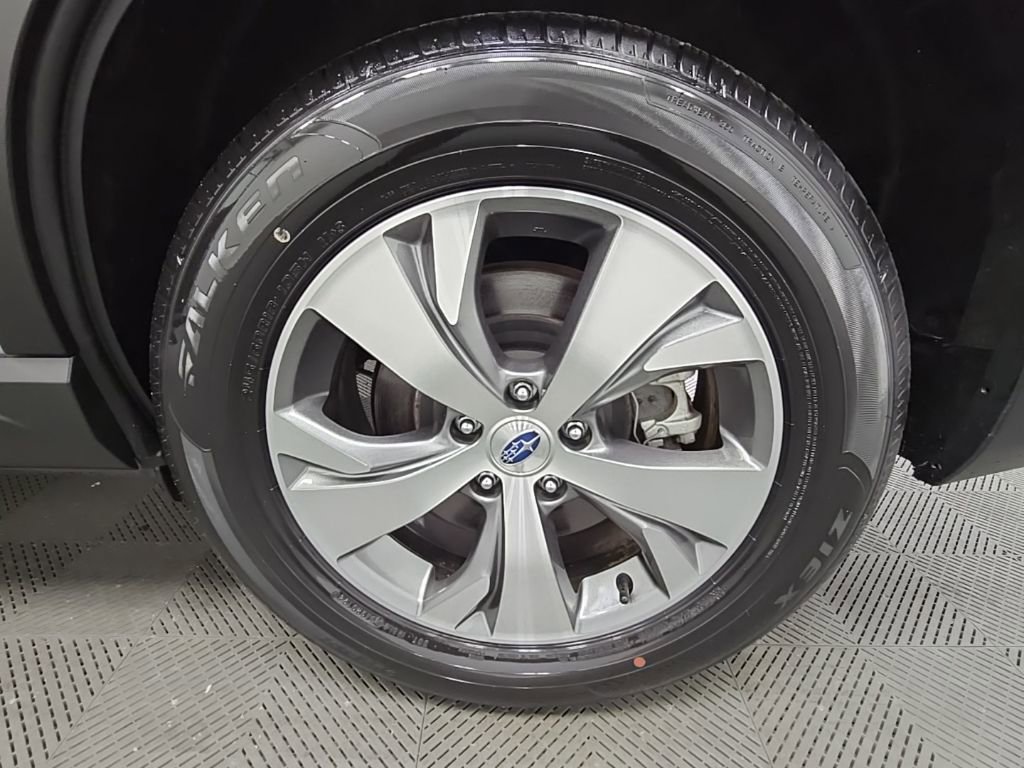 Used 2024 Subaru Ascent Premium w/ Convenience Package image 43