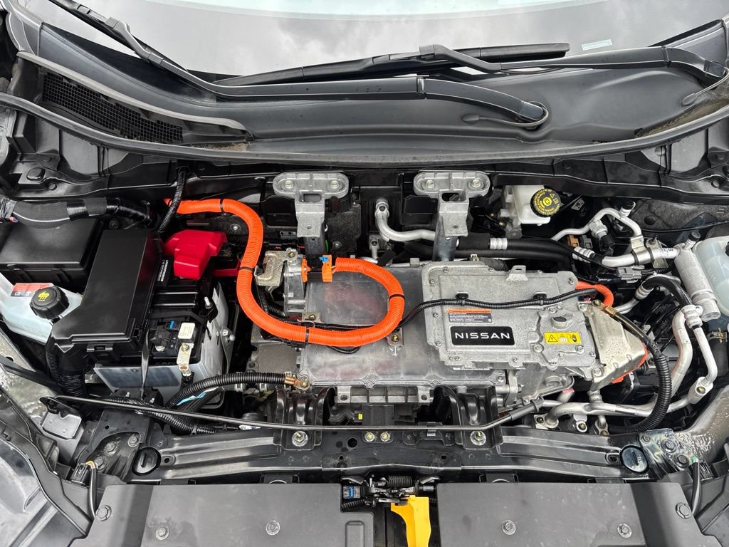 Certified 2023 Nissan Ariya FWD image 13