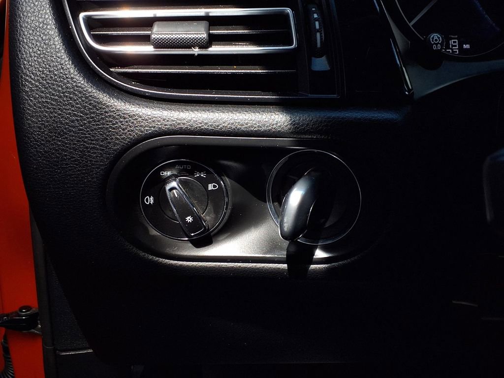 Used 2022 Porsche Macan image 13