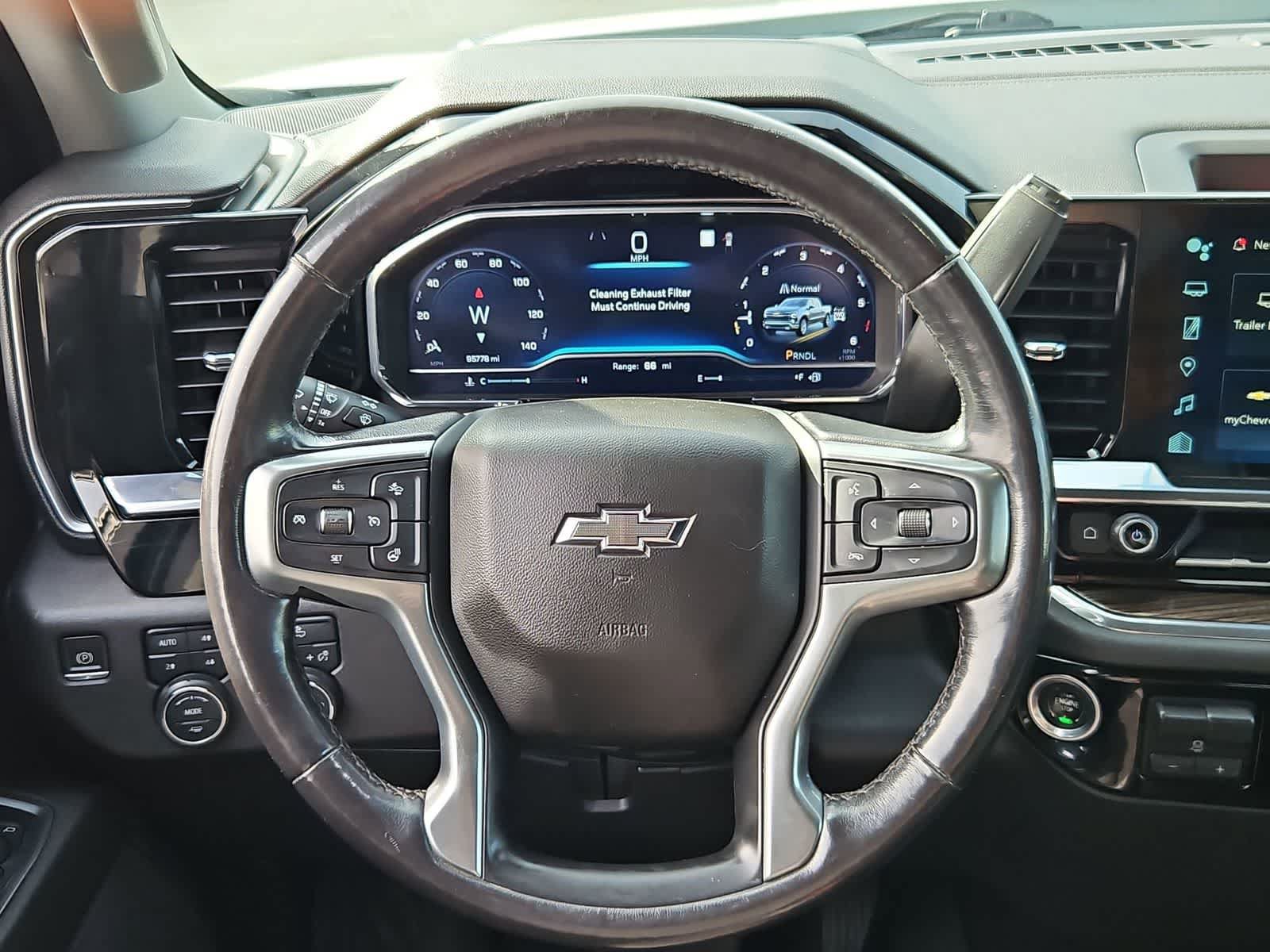 Used 2022 Chevrolet Silverado 1500 RST AWD/4WD image 18