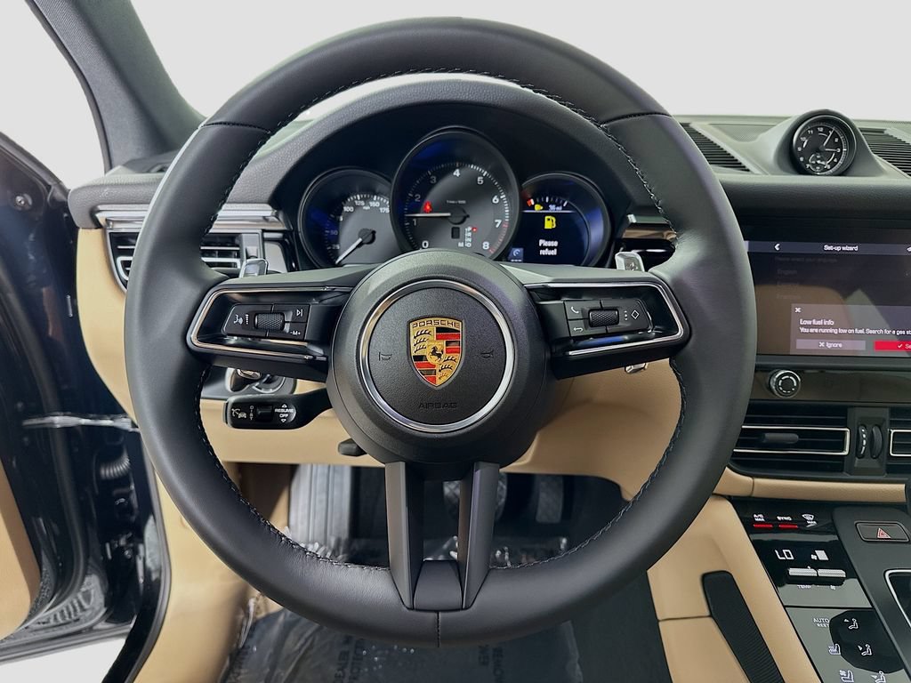 New 2026 Porsche Macan AWD/4WD image 12