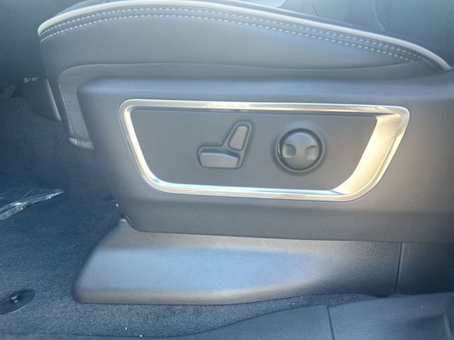 New 2027 RAM 1500 Laramie w/ Night Edition AWD/4WD image 14