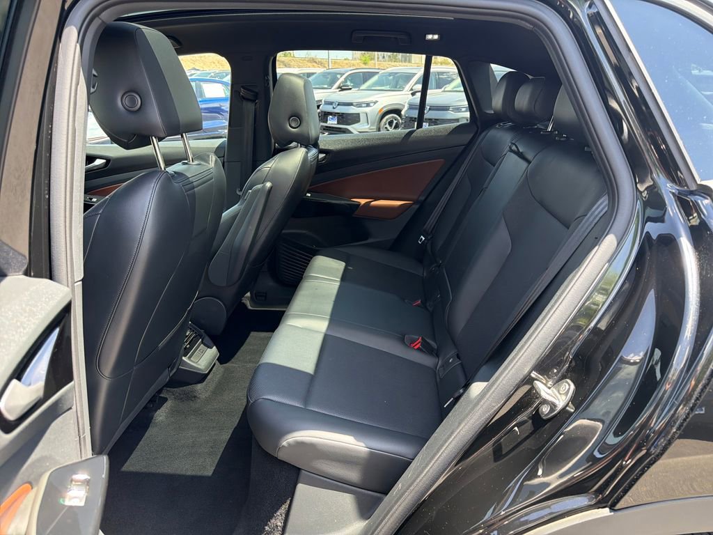 Certified 2022 Volkswagen ID.4 Pro S AWD/4WD image 14