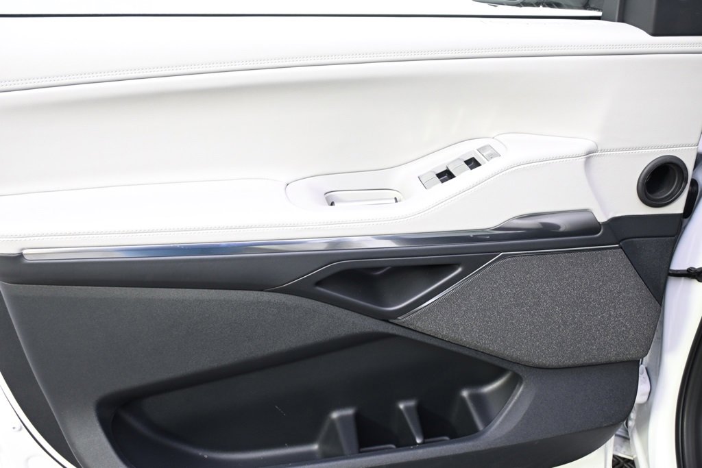 New 2025 Lincoln Navigator Reserve image 23