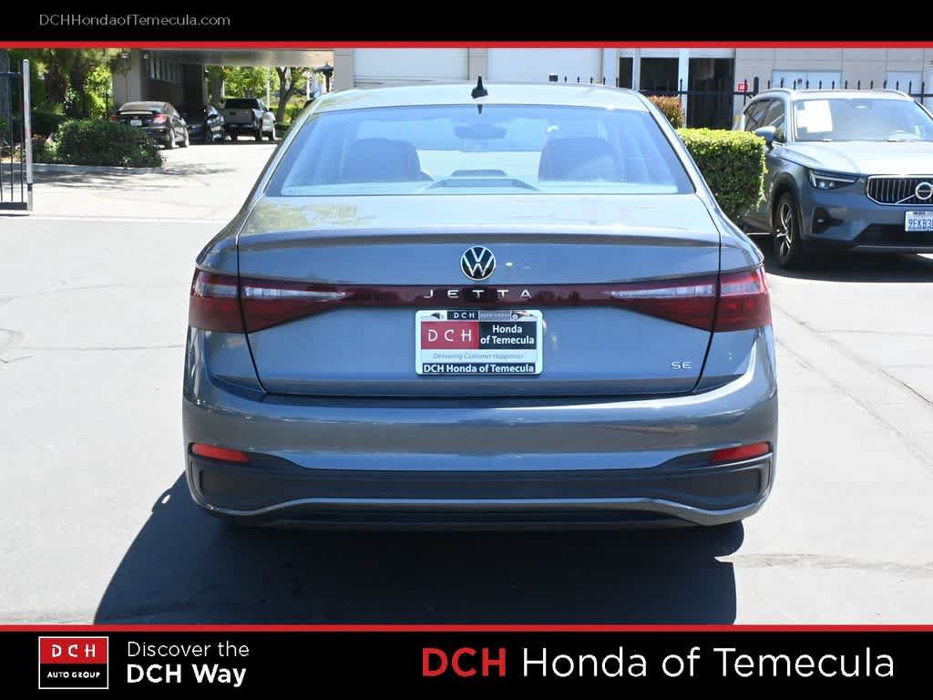 Used 2025 Volkswagen Jetta SE FWD image 6