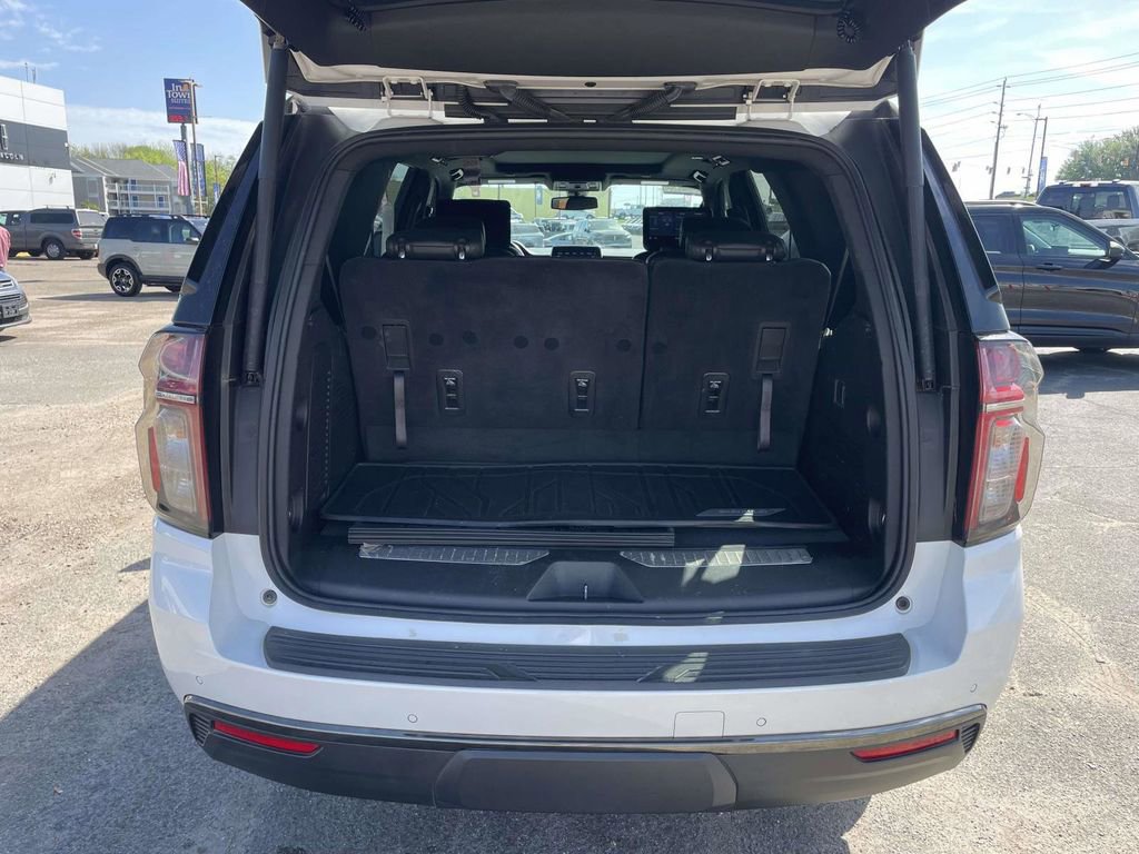 Used 2021 Chevrolet Tahoe Z71 w/ Rear Media and Nav Package image 10