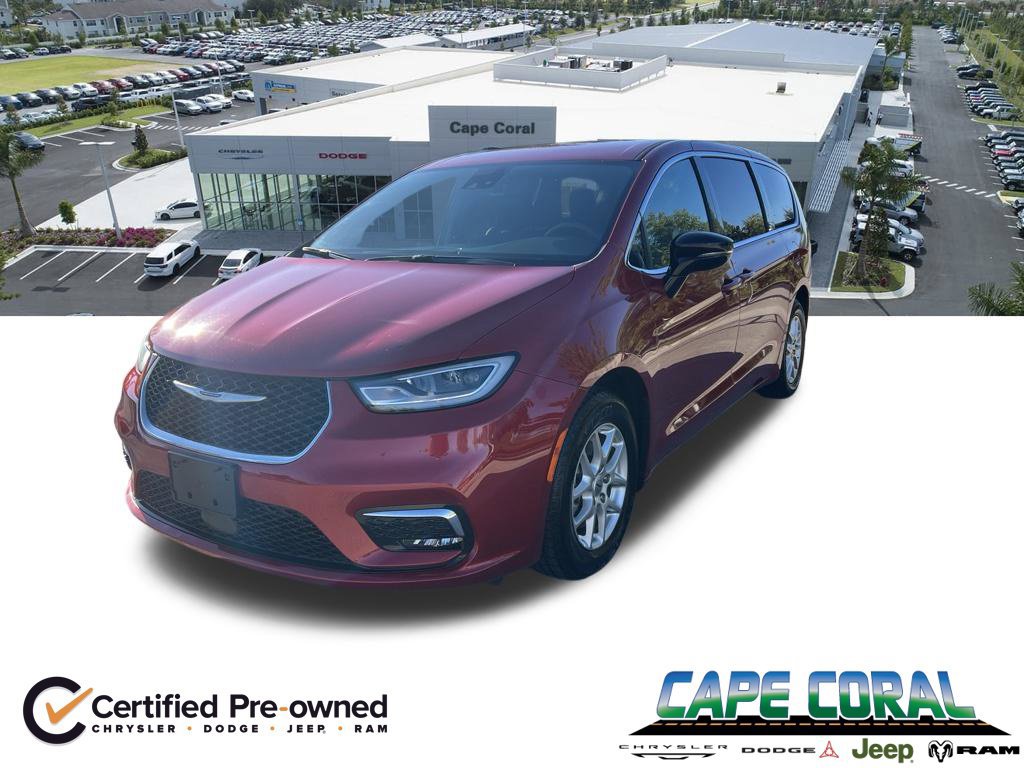 Certified 2025 Chrysler Pacifica Select