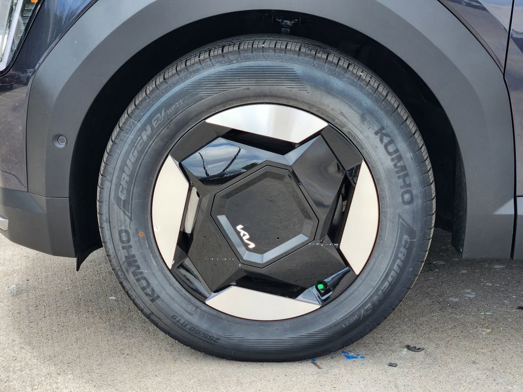 New 2026 Kia EV9 Wind AWD/4WD image 7