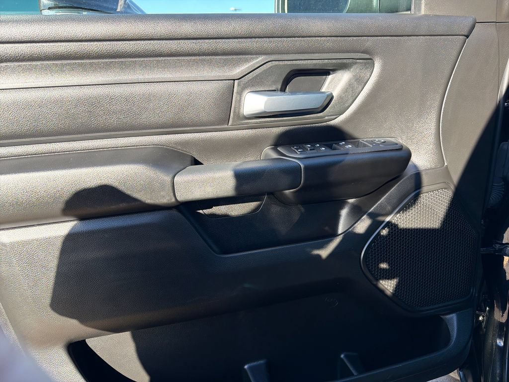 Used 2025 RAM 1500 Tradesman w/ Night Edition AWD/4WD image 16