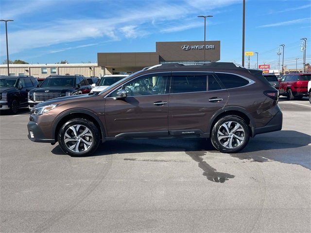 Used 2022 Subaru Outback Touring XT w/ Popular Package #2 image 8