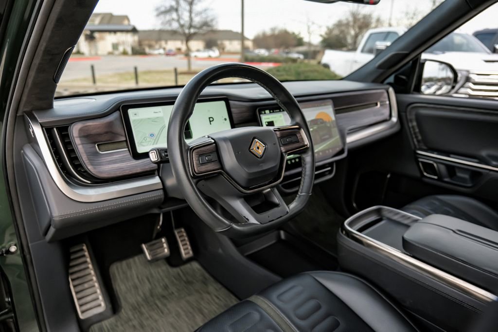 Used 2022 Rivian R1T Adventure image 12