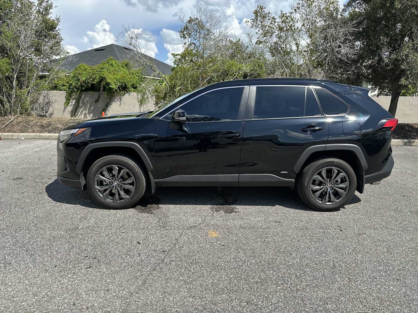 Used 2024 Toyota RAV4 XLE Premium w/ Weather Package AWD/4WD image 3
