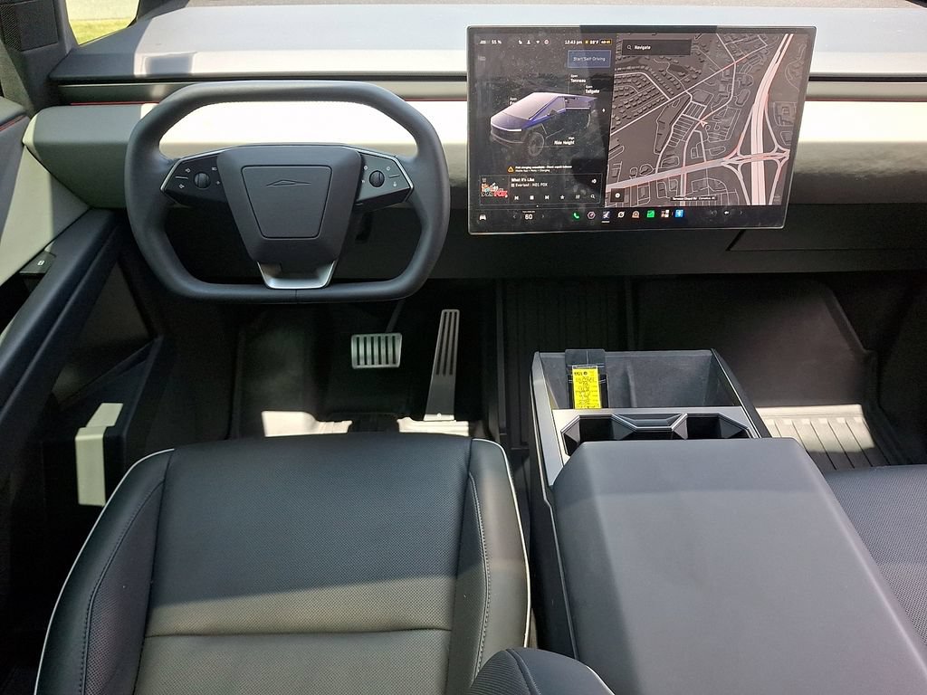 Used 2025 Tesla Cybertruck AWD Crew Cab image 11