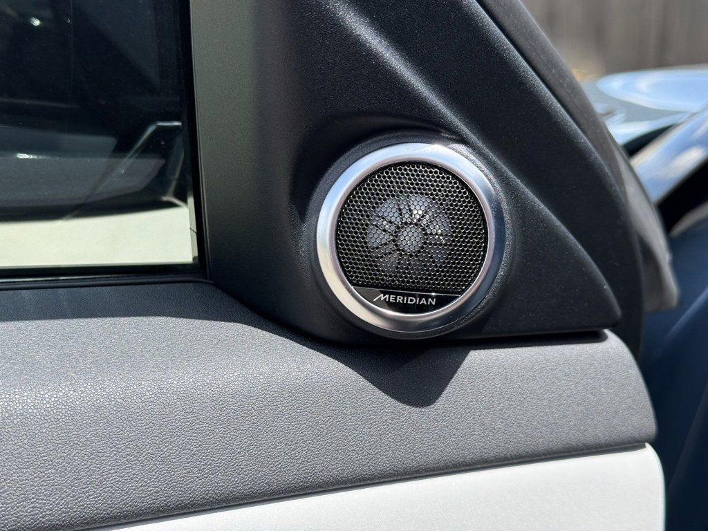 New 2026 Land Rover Range Rover Evoque Dynamic SE image 16