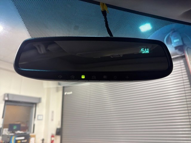 Used 2011 Hyundai Santa Fe Limited image 24