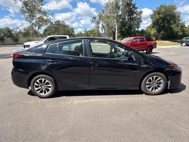 Certified 2021 Toyota Prius Limited w/ Premium Convenience Package FWD image 6